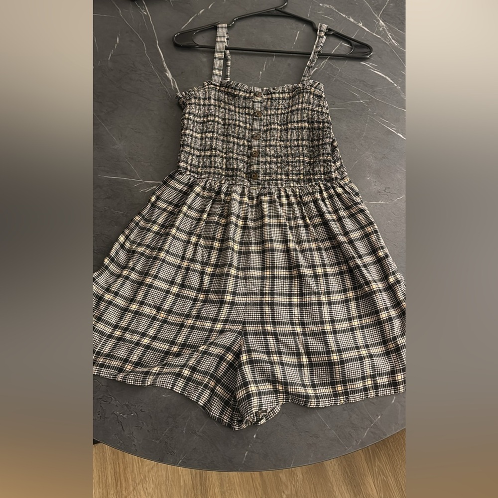 Hollister Black and White Checkered Womens Romper